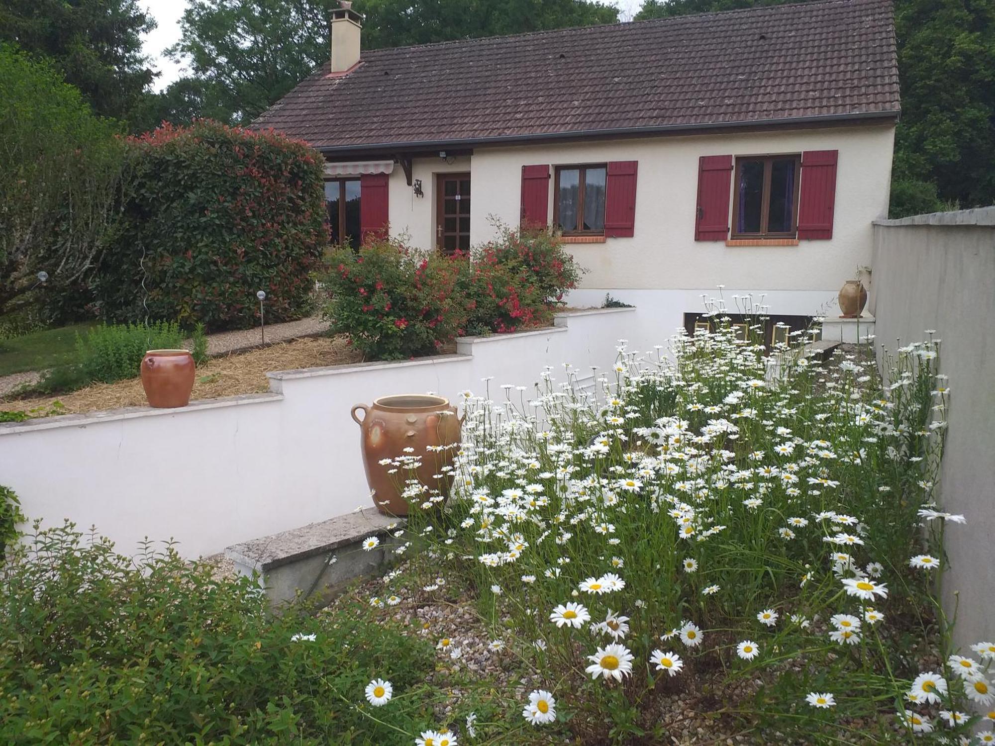 Villa La Griotterie Saint-Amand-en-Puisaye Esterno foto